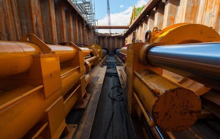 25 jaar ervaring in de infra, waterbouw, kabels & leidingen en wind & energie